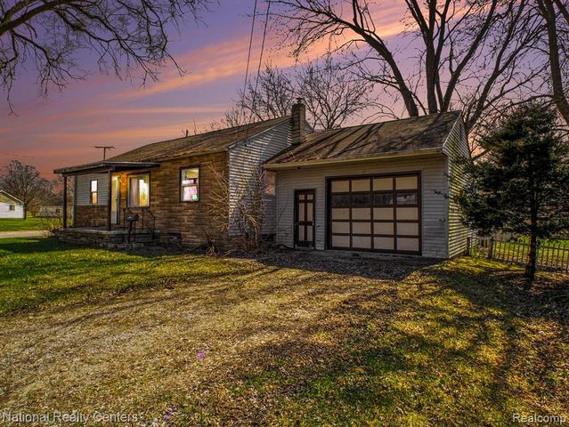 516 Roosevelt Avenue, Mount Morris, MI 48458