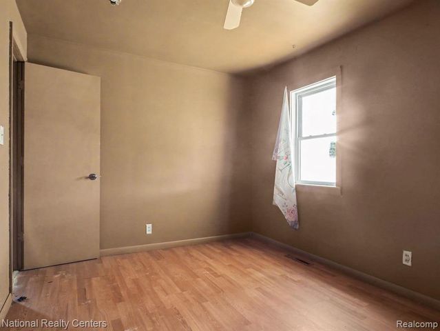 516 Roosevelt Avenue, Mount Morris, MI 48458