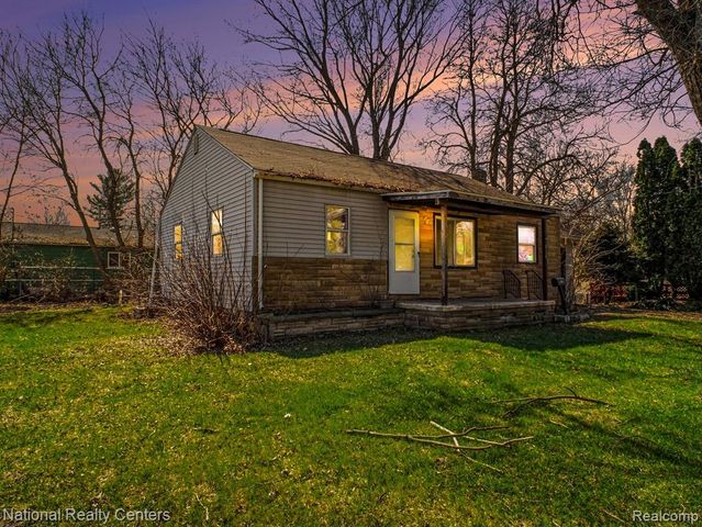 516 Roosevelt Avenue, Mount Morris, MI 48458
