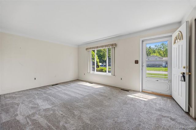 224 S Norma Street, Westland, MI 48186