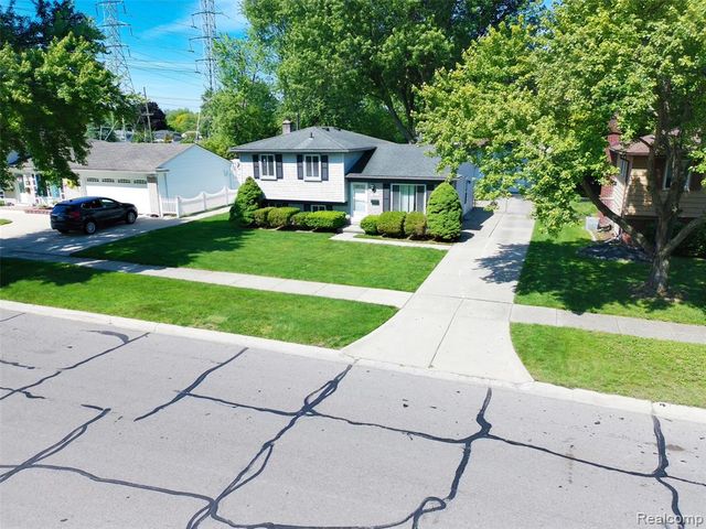 224 S Norma Street, Westland, MI 48186