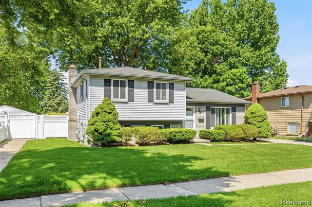 224 S Norma Street, Westland, MI 48186