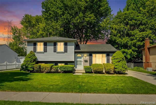224 S Norma Street, Westland, MI 48186