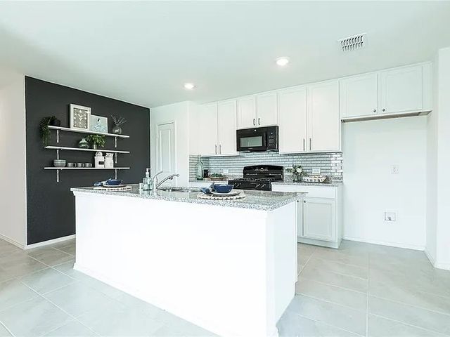 1900 Hughes Street, Mckinney, TX 75071