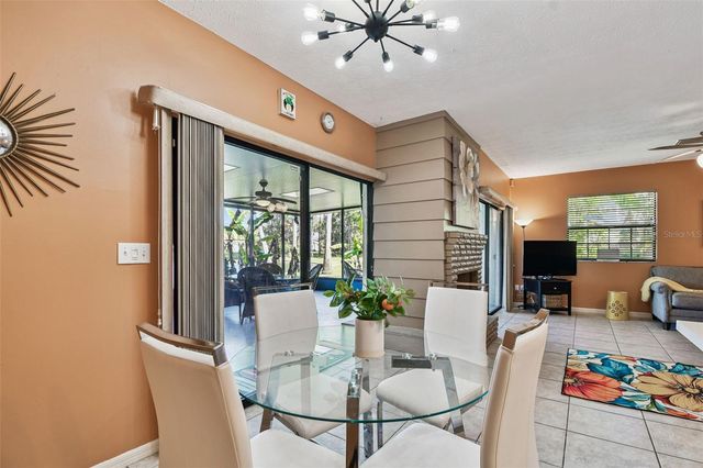 5352 SADDLEBROOK WAY 4, Wesley Chapel, FL 33543