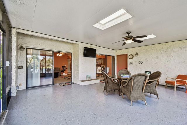 5352 SADDLEBROOK WAY 4, Wesley Chapel, FL 33543