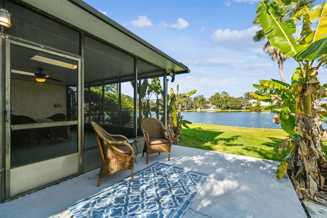 5352 SADDLEBROOK WAY 4, Wesley Chapel, FL 33543