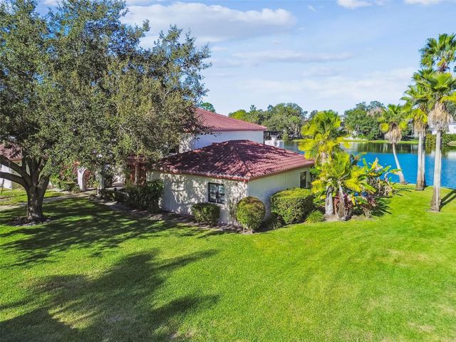 5352 SADDLEBROOK WAY 4, Wesley Chapel, FL 33543