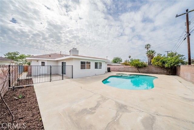 17432 Fairview, Fontana, CA 92336