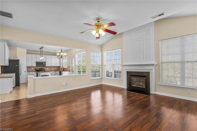 1551 Pondhaven Drive, High Point, NC 27265