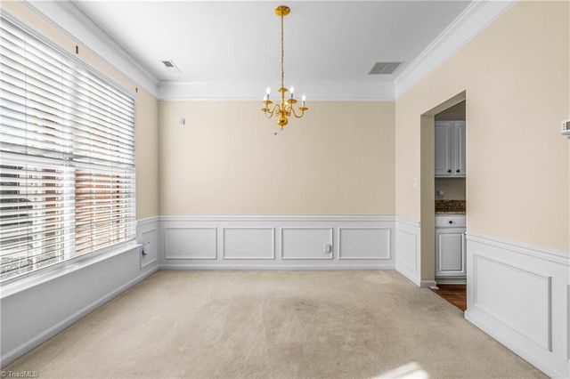 1551 Pondhaven Drive, High Point, NC 27265