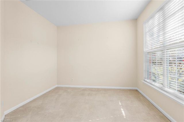 1551 Pondhaven Drive, High Point, NC 27265