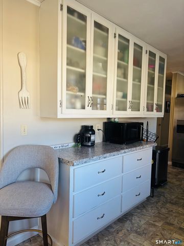 66 Deborah Drive, East Hartford, CT 06118