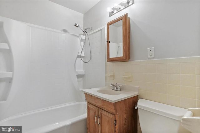 710 CUMBERLAND AVENUE, Chambersburg, PA 17201