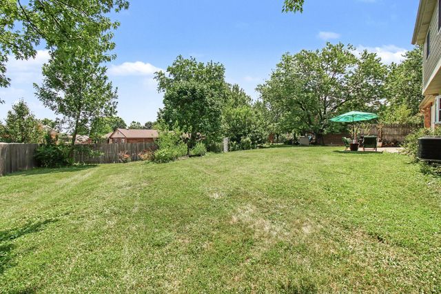 816 Deena Drive, Villa Hills, KY 41017