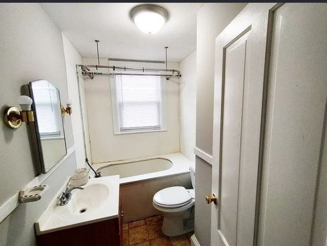 230 Washington Street 3, Central Falls, RI 02863