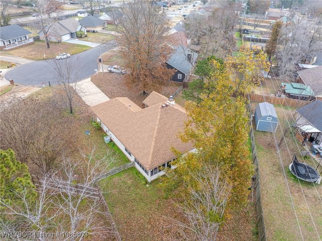 2213 Aspen Terrace, Greenwood, AR 72936