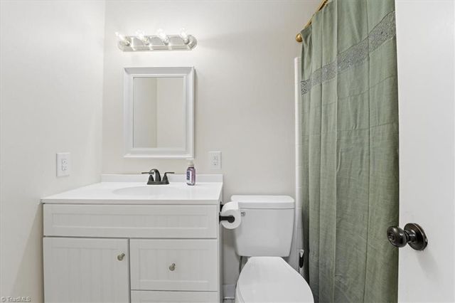 205 Fairway Drive, Eden, NC 27288