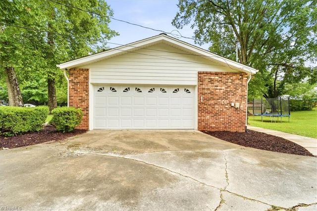 205 Fairway Drive, Eden, NC 27288