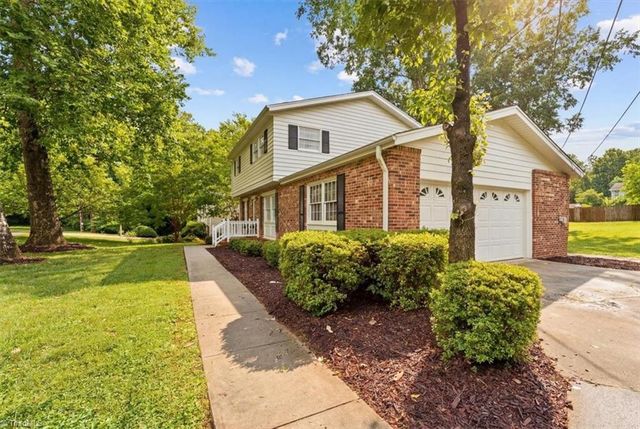 205 Fairway Drive, Eden, NC 27288