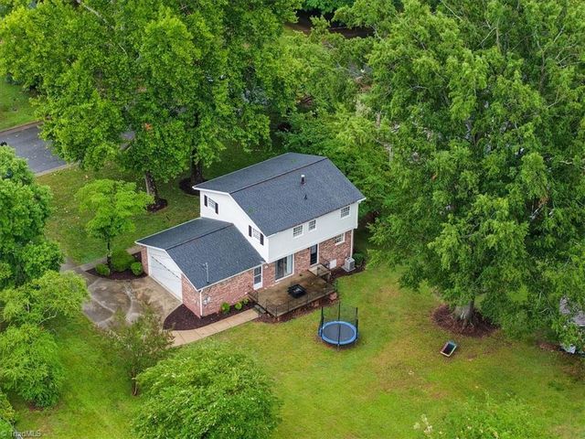 205 Fairway Drive, Eden, NC 27288