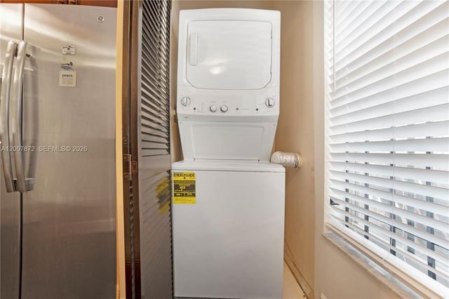 716 SW 122nd Ave, Pembroke Pines, FL 33025