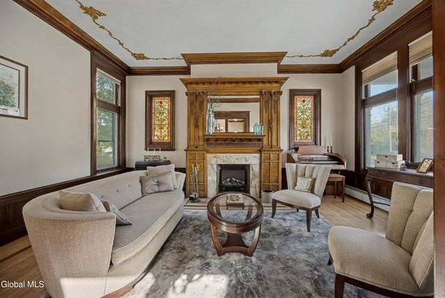 65 2nd Avenue, Troy, NY 12180