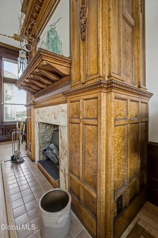 65 2nd Avenue, Troy, NY 12180