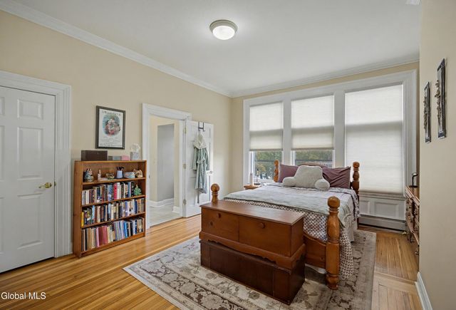 65 2nd Avenue, Troy, NY 12180