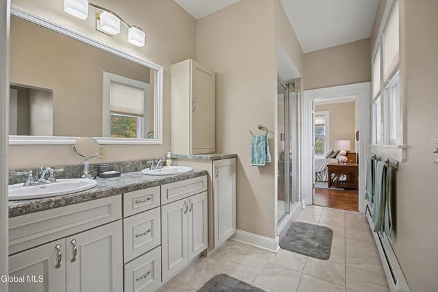 65 2nd Avenue, Troy, NY 12180