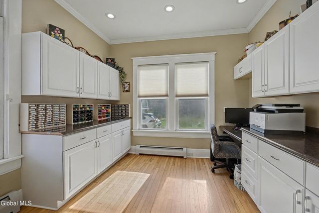 65 2nd Avenue, Troy, NY 12180