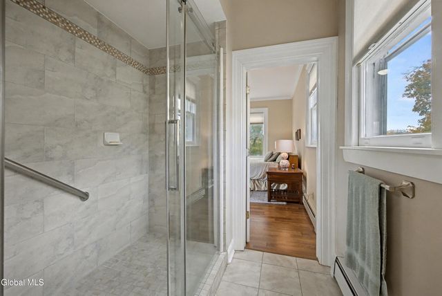 65 2nd Avenue, Troy, NY 12180