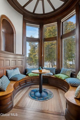 65 2nd Avenue, Troy, NY 12180