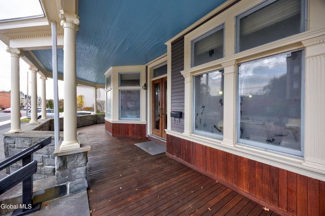 65 2nd Avenue, Troy, NY 12180