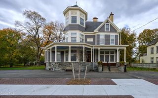 65 2nd Avenue, Troy, NY 12180