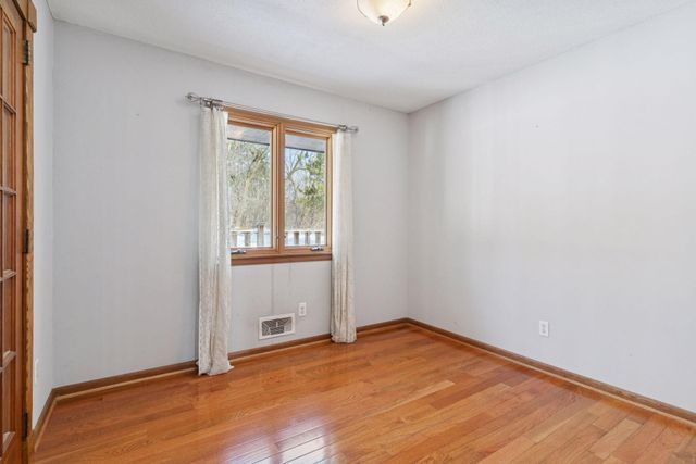 13400 North Street, Minnetonka, MN 55345