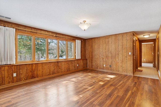 13400 North Street, Minnetonka, MN 55345