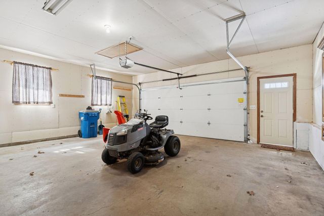 13400 North Street, Minnetonka, MN 55345