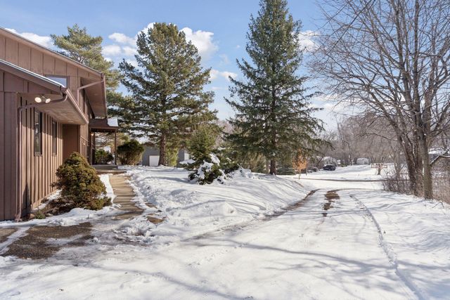 13400 North Street, Minnetonka, MN 55345