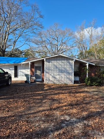 174 Hudson Circle, Ozark, AL 36360