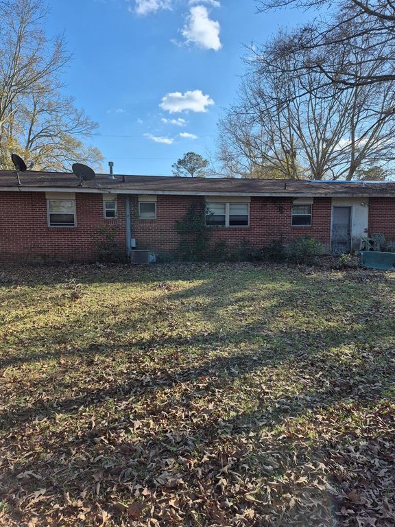 174 Hudson Circle, Ozark, AL 36360