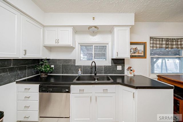 13638 N 75th E, Idaho Falls, ID 83401