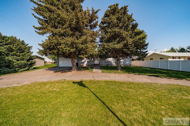 13638 N 75th E, Idaho Falls, ID 83401