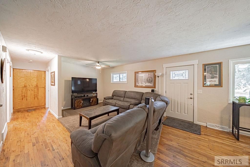 Image 8 of property listing at 13638 N 75th E, Idaho Falls, ID 83401