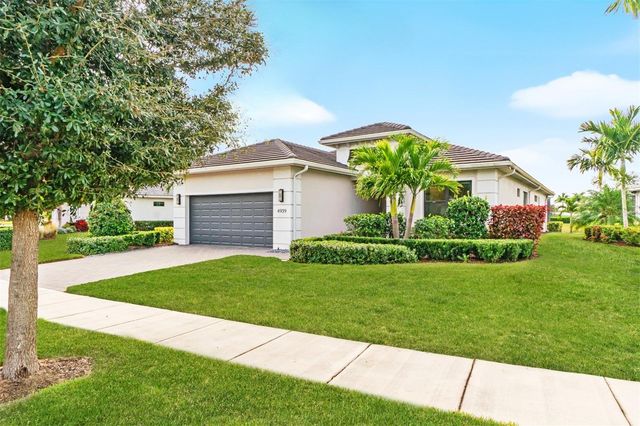 4939 SURFSIDE CIRCLE, Bradenton, FL 34211