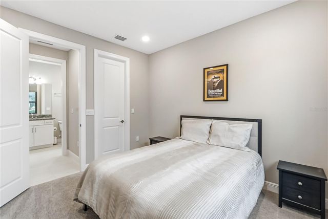 4939 SURFSIDE CIRCLE, Bradenton, FL 34211