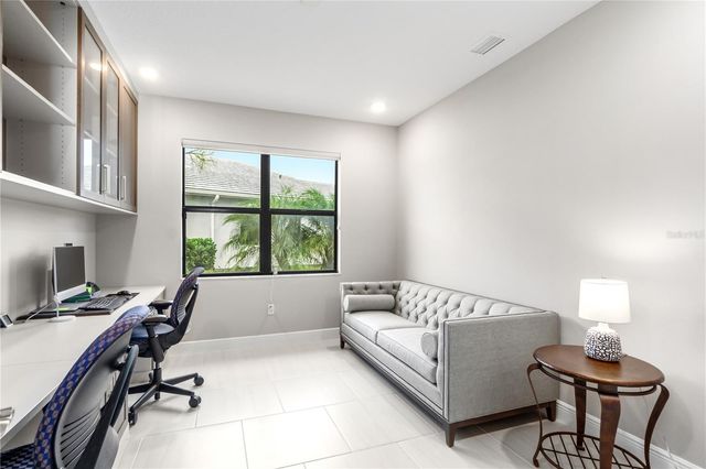 4939 SURFSIDE CIRCLE, Bradenton, FL 34211