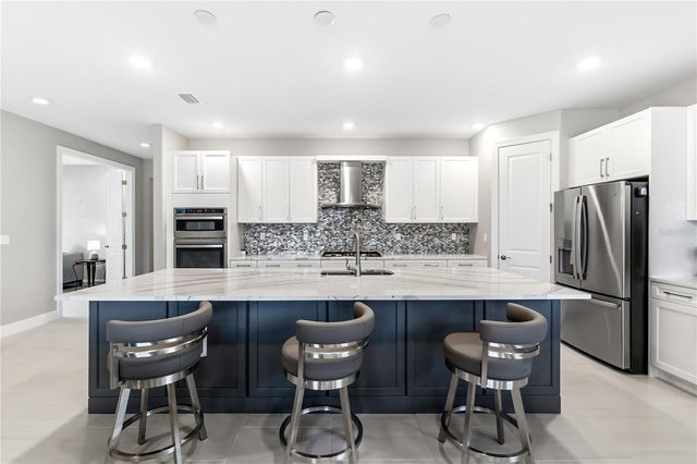 4939 SURFSIDE CIRCLE, Bradenton, FL 34211