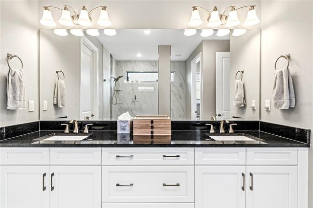 4939 SURFSIDE CIRCLE, Bradenton, FL 34211