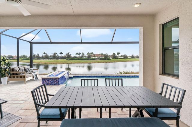 4939 SURFSIDE CIRCLE, Bradenton, FL 34211